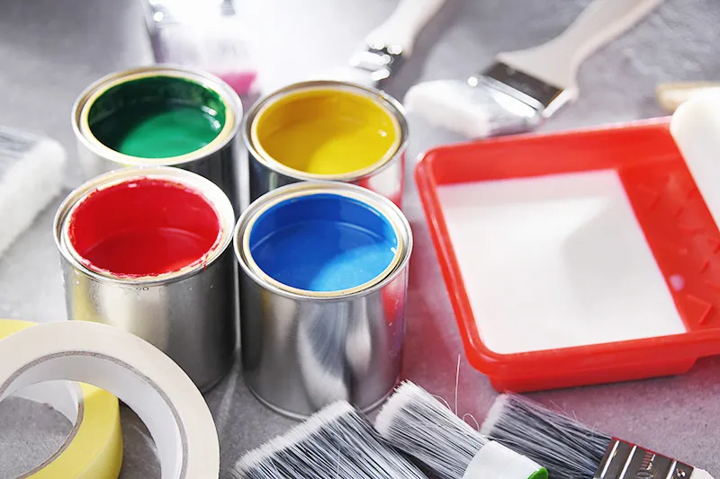 明るい職場で一緒に働くスタッフ募集中