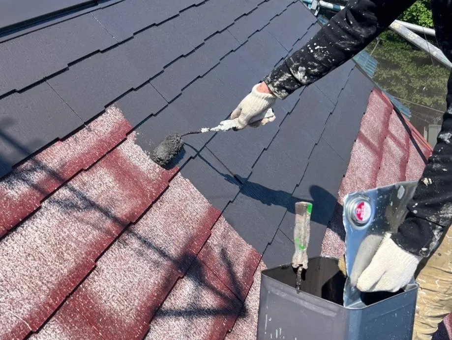 【屋根塗装の一例】